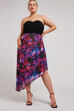 Asymmetric Mesh Skirt