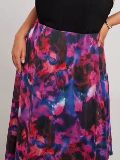 Asymmetric Mesh Skirt
