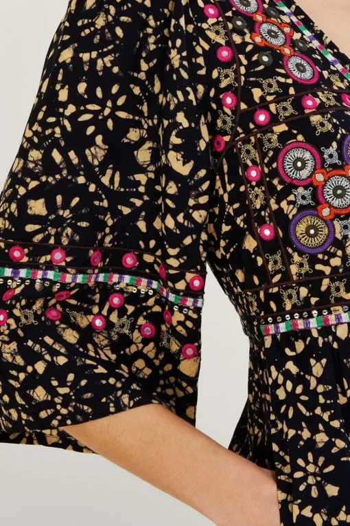 Batik Embroidered Jumpsuit in LENZING邃