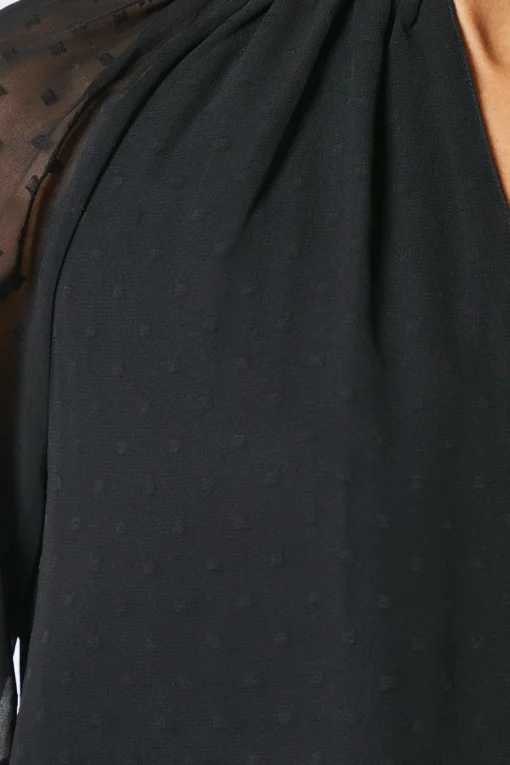 Black Keyhole Detail Dobby Top