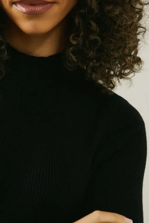 Button Cuff Detail High Neck Pleated Knitted Midaxi Dress
