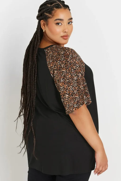 Contrast Sleeve T-Shirt