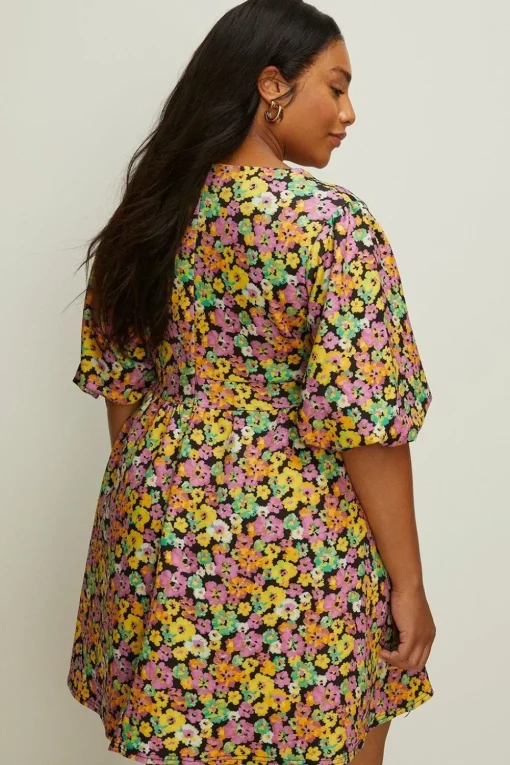 Curve Ditsy Floral Scuba Skater Dress