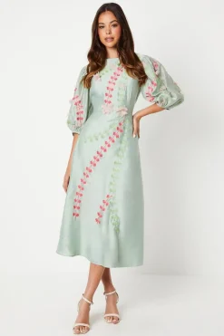 3d Floral Embroidered Puff Sleeve Midi Dress