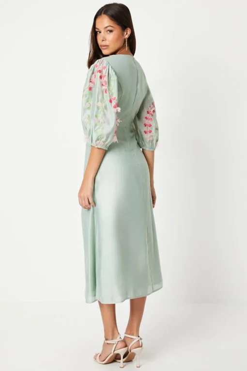 3d Floral Embroidered Puff Sleeve Midi Dress