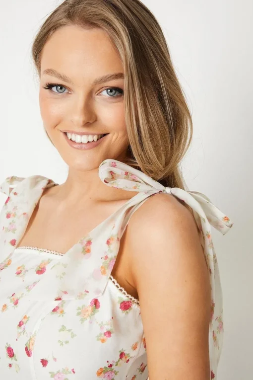 Ditsy Floral Tie Shoulder Organza Tiered Midi Dress