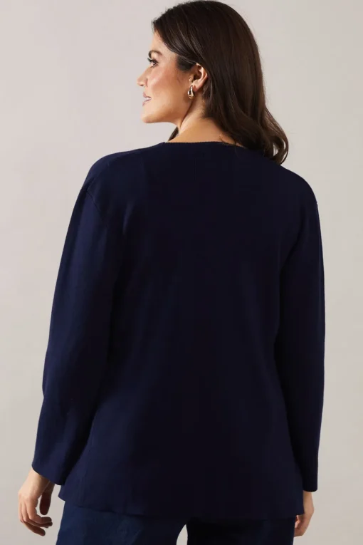 Edge to edge knitted cardigan