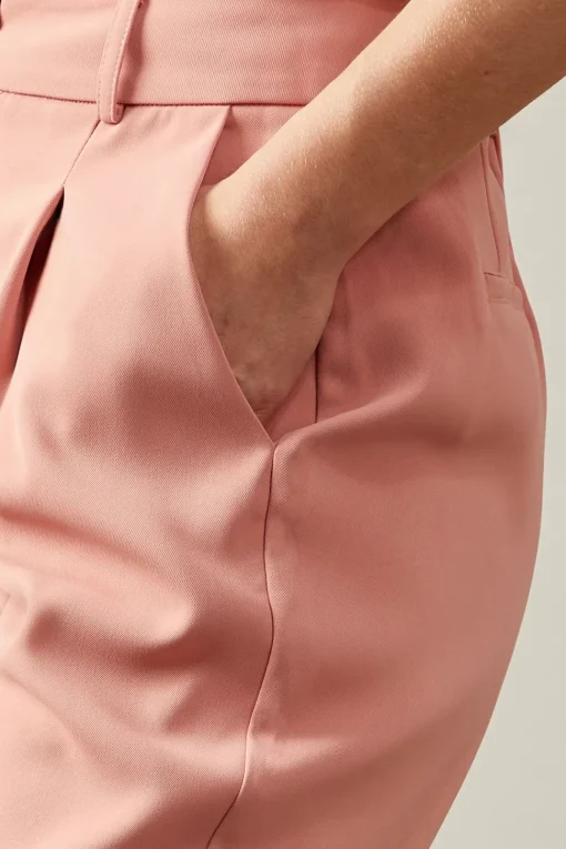 Horn Button Tapered Trousers