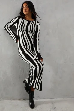 Knitted Printed Flute Sleeve Midaxi Dress