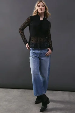 Lace Contrast Tie Front Blouse