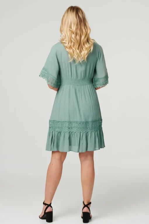 Lace Detail 1/2 Sleeve Short Dress