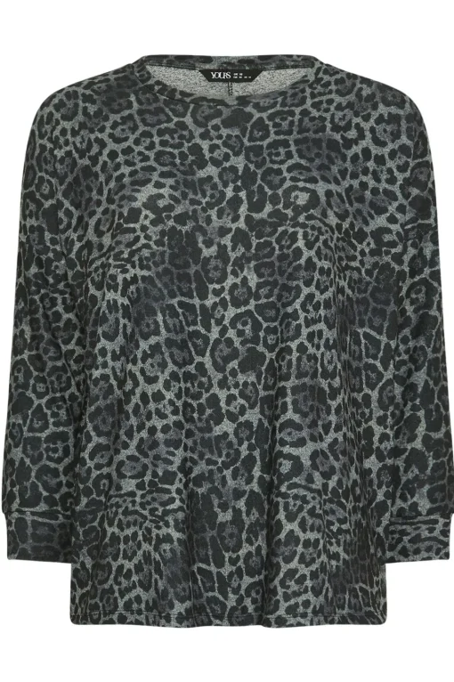 Leopard Print Jumper