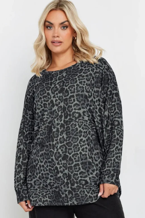 Leopard Print Jumper