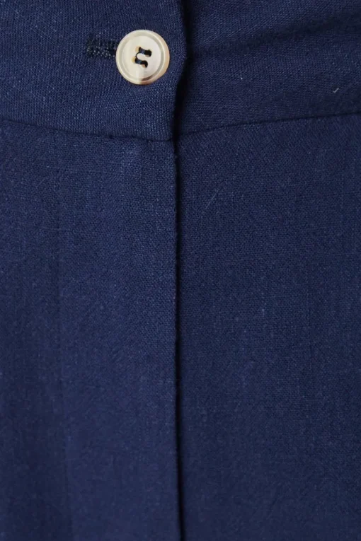 Linen Tailored Shorts