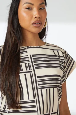 Mono Geo Print Short Sleeve Top
