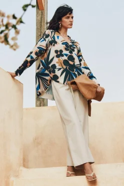 Patch Pocket Wide Leg Crop Trousers