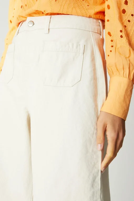 Patch Pocket Wide Leg Crop Trousers