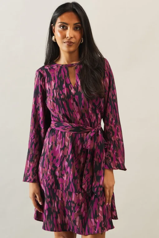 Petite Abstract Print Tie Waist Shift Dress