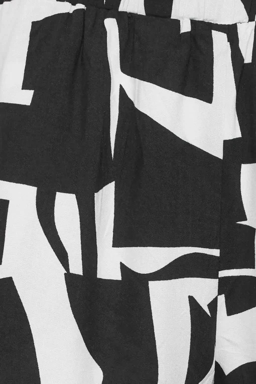 Petite Abstract Shorts