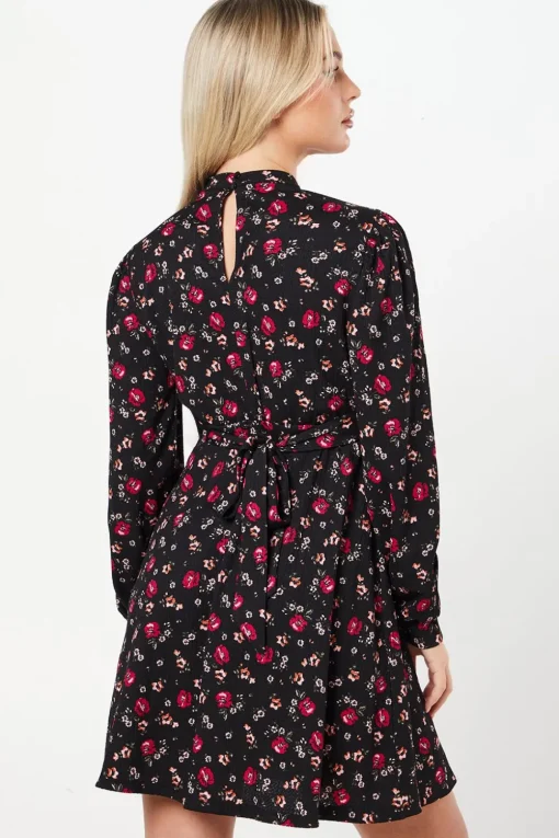 Petite Berry Ditsy Keyhole Mini Dress