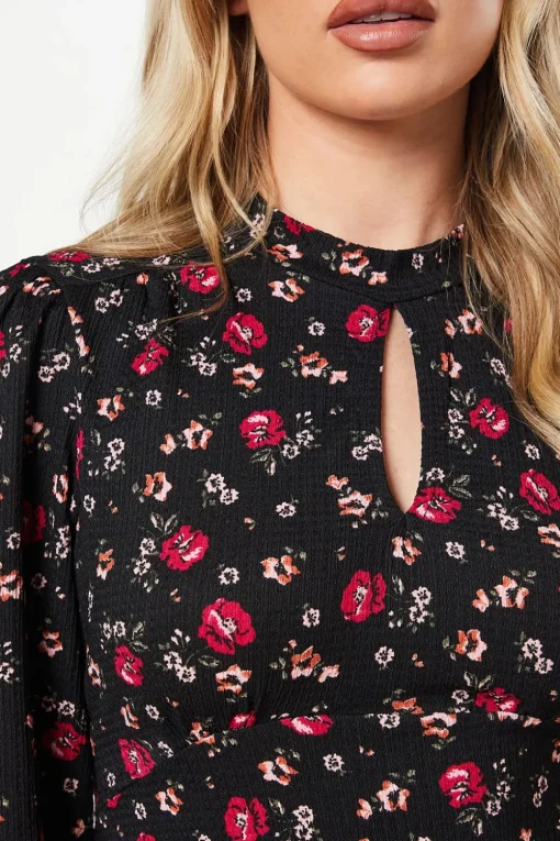 Petite Berry Ditsy Keyhole Mini Dress