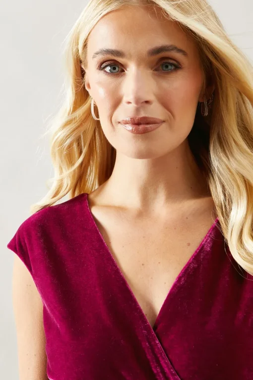 Petite Occasion Velvet Twist Pencil Dress