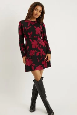 Petite Red Floral Puff Sleeve Fit And Flare Mini Dress