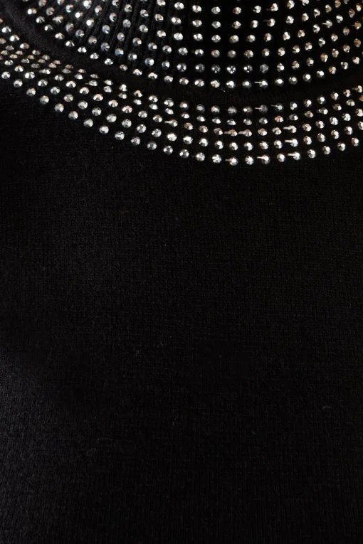 Petite Studded Neckline Balloon Sleeve Knitted Top