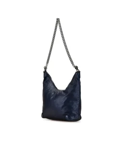 Preloved Leather Chain Shoulder Bag with Zip Closure and Interior