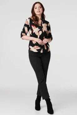 Printed Collarless V-Neck Blouse