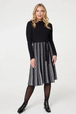 Printed Tie Waist Pleated Midi Jumper Dress