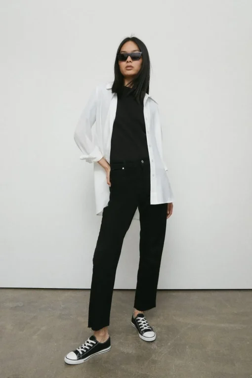 94s Denim Stretch Straight Leg Raw Hem Jeans
