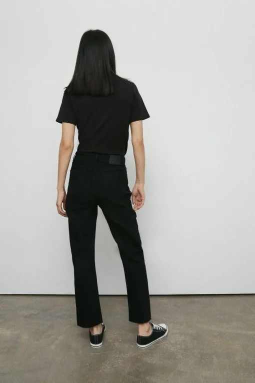 94s Denim Stretch Straight Leg Raw Hem Jeans