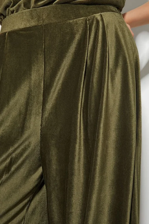 Shay Rib Velour Wide Leg Trousers Green