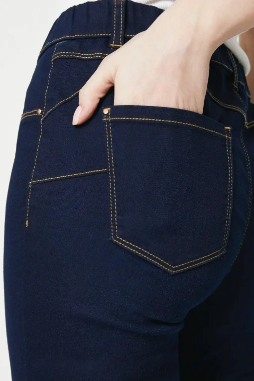 Skinny Shape and Lift Jeggings