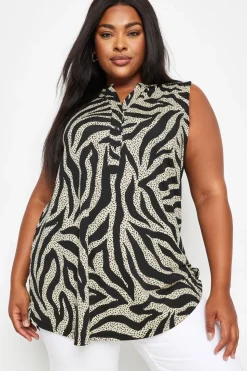 Sleeveless Blouse