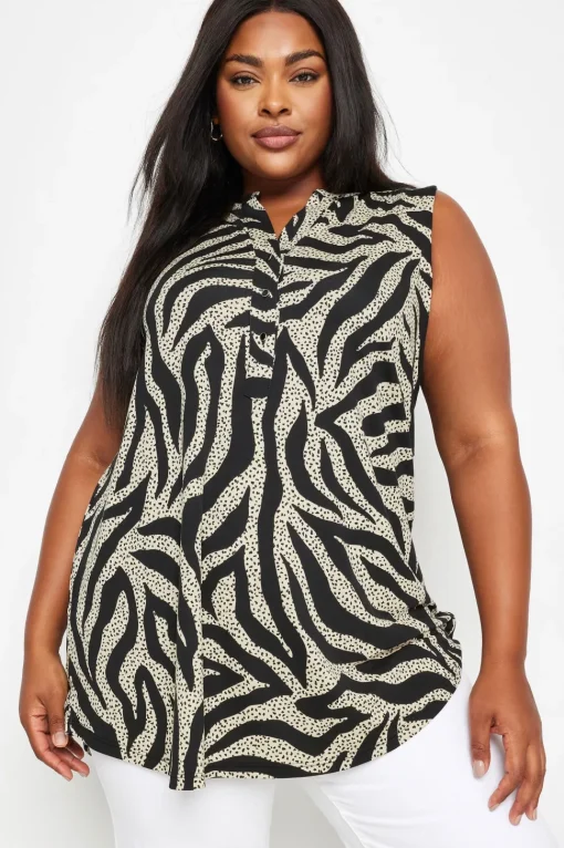 Sleeveless Blouse
