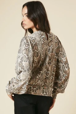 Snake Key Hole Wrap Long Sleeve Top