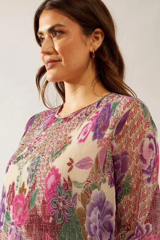 Spot Floral Pleated Shift Dress