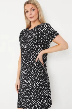 Spot Print Jersey Short Sleeve Shift Dress