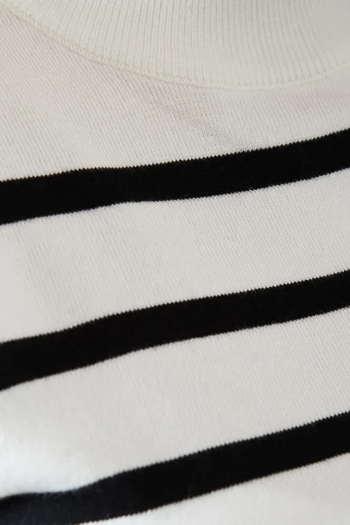 Striped Puff Sleeve Fine Gauge Knitted Top