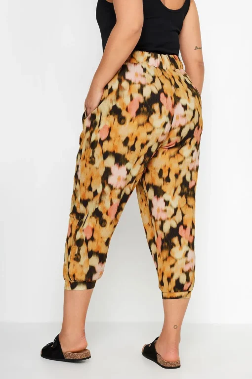 Textured Cropped Harem Trousers