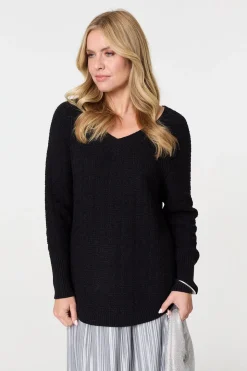 Textured V-Neck Relaxed Curve Hem Jumper