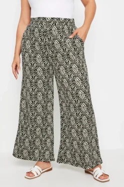 Textured Wide Leg Trousers