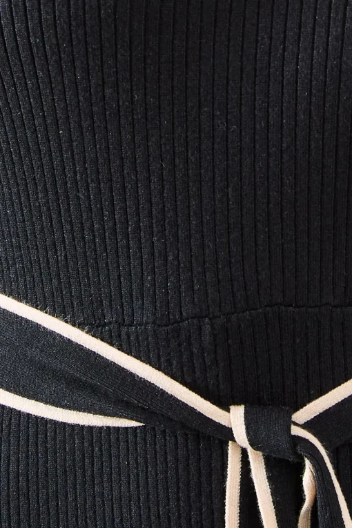 Tipped Belted Knitted Midi Dress