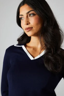 Tipped collared fine gauge knitted top
