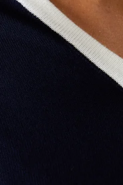 Tipped collared fine gauge knitted top