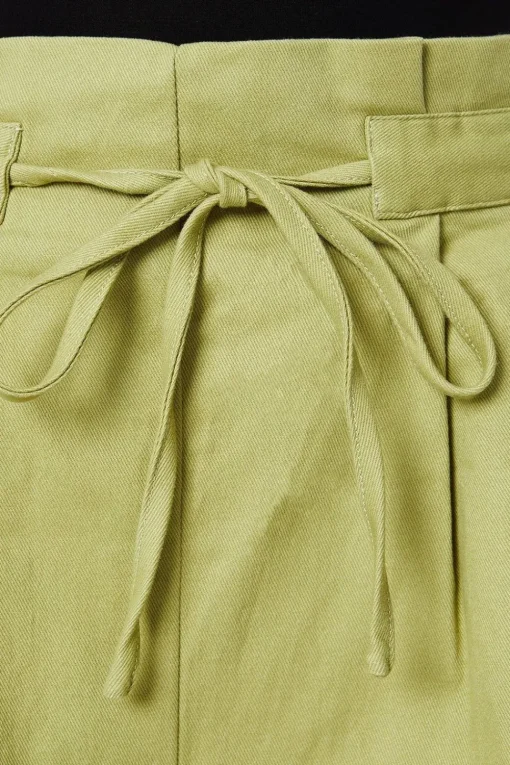 Twill Paperbag Tab Detail Shorts
