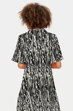 Valda With Short Sleeve Shirt Dress-Animal Print