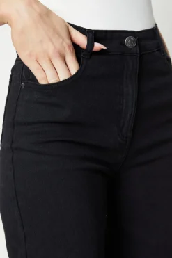 Wide Leg Jean